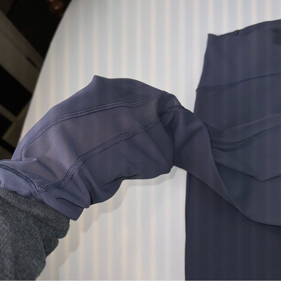 Lululemon Train Times 7/8 Pant *25" Gravity size 4 - Picture 6 of 17